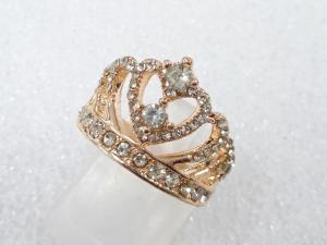 クリスタル　指輪(10号)